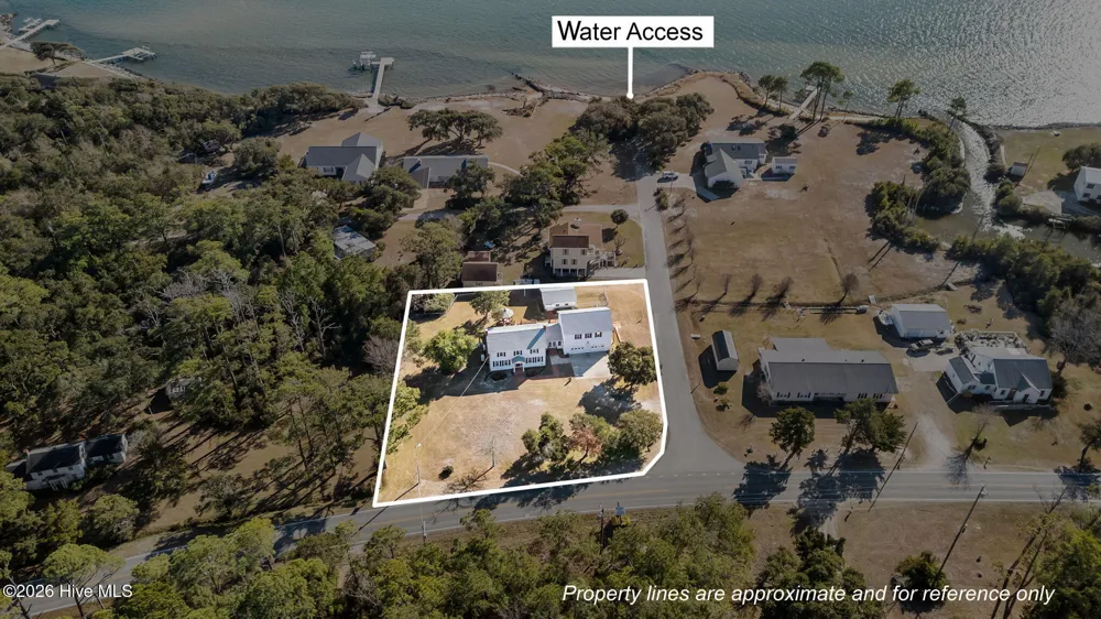 664 Seashore Drive Atlantic, NC 28511