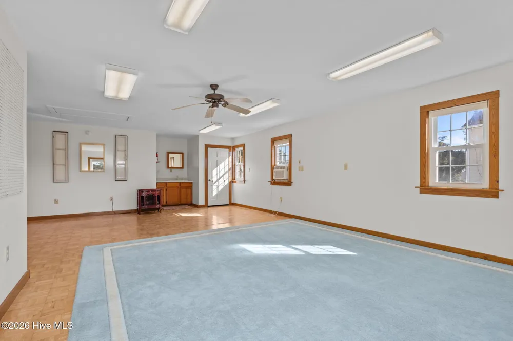 664 Seashore Drive Atlantic, NC 28511