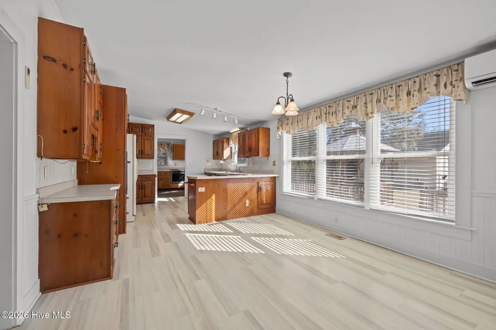 664 Seashore Drive Atlantic, NC 28511