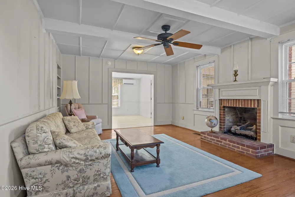 664 Seashore Drive Atlantic, NC 28511