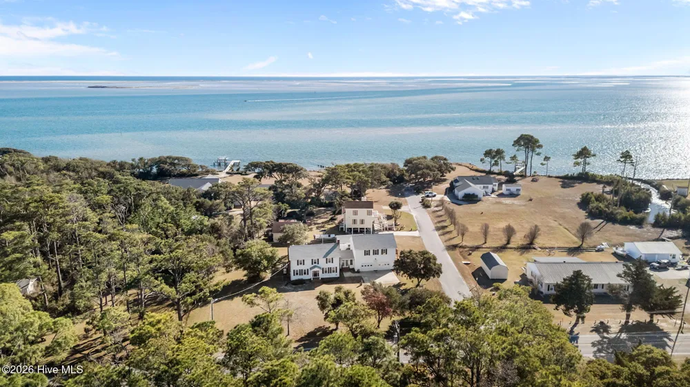 664 Seashore Drive Atlantic, NC 28511