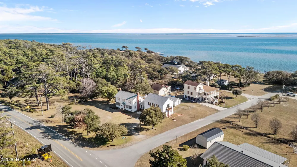 664 Seashore Drive Atlantic, NC 28511
