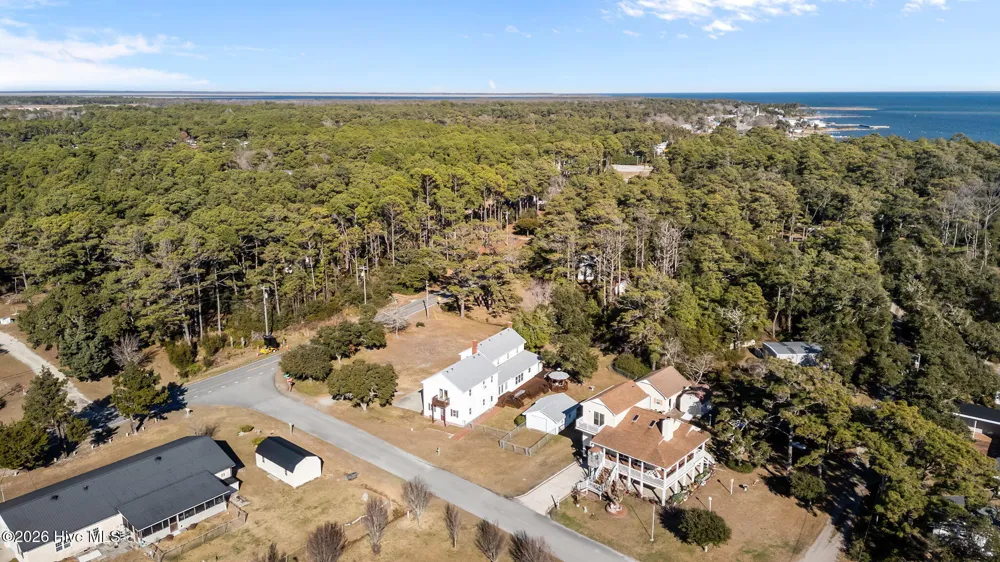 664 Seashore Drive Atlantic, NC 28511
