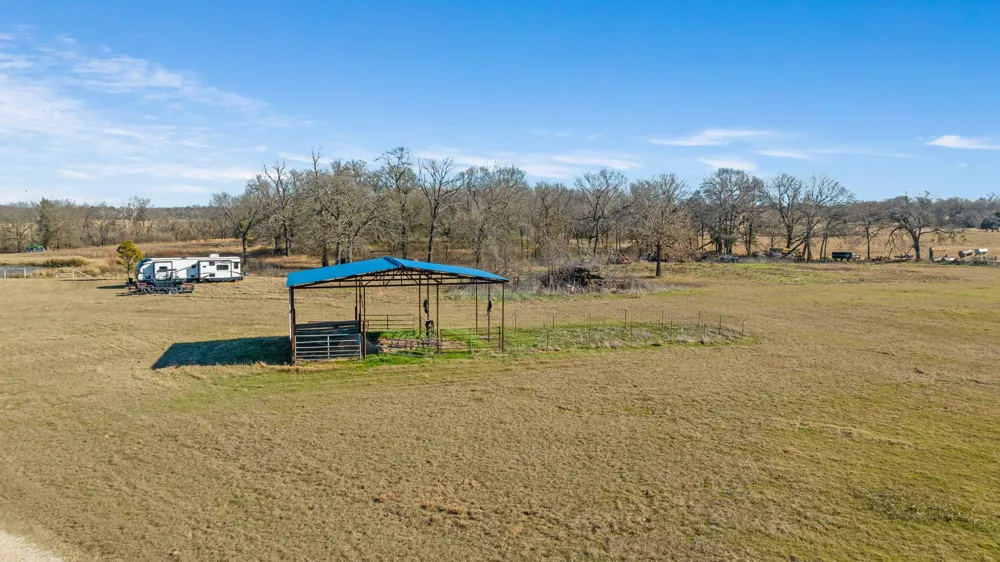 4060 CR 36220 Sumner, TX 75486