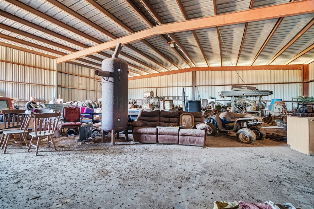 4060 CR 36220 Sumner, TX 75486