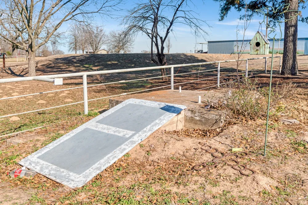 4060 CR 36220 Sumner, TX 75486
