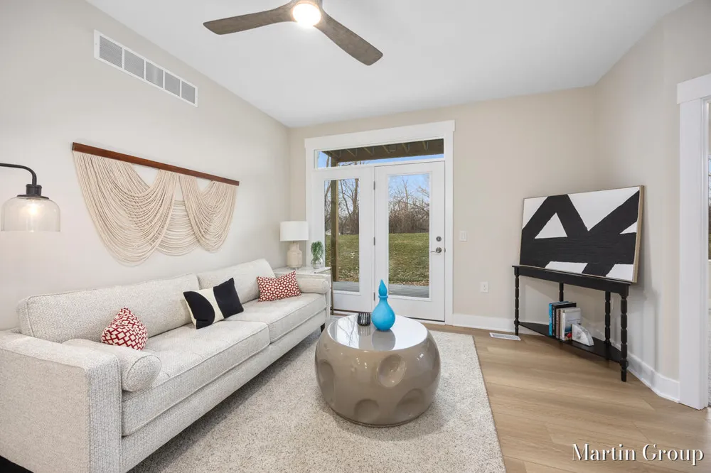 2247 Watertown Way NE Grand Rapids City, MI 49505