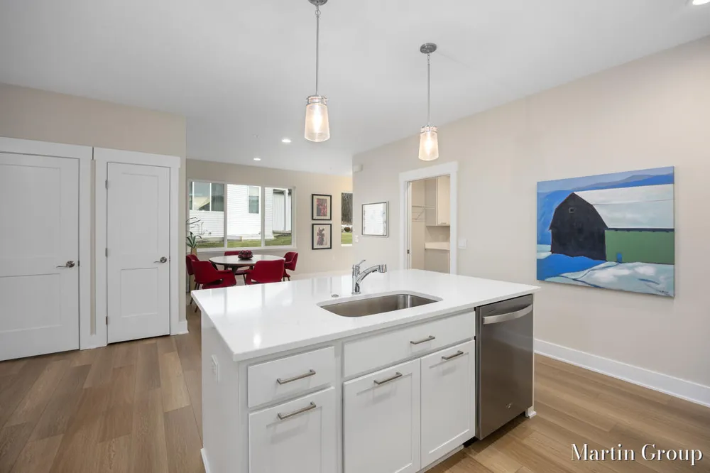 2247 Watertown Way NE Grand Rapids City, MI 49505