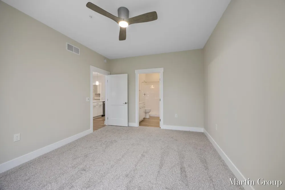 2247 Watertown Way NE Grand Rapids City, MI 49505