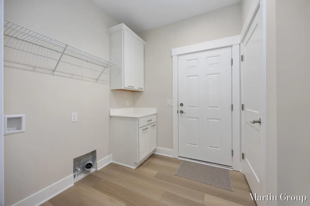 2247 Watertown Way NE Grand Rapids City, MI 49505