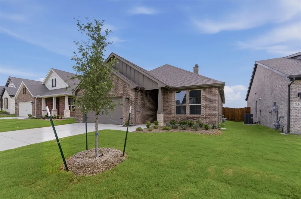 3506 Helena Street Gainesville, TX 76240