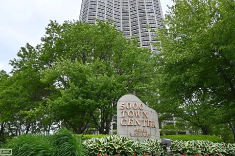 5000 Town Center