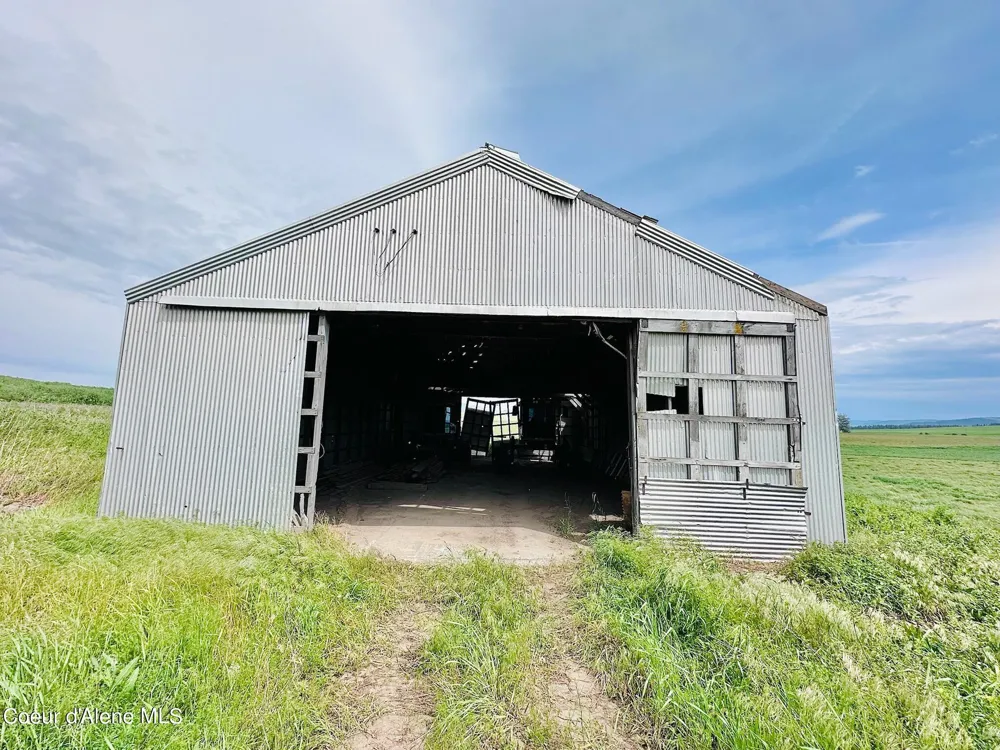 2915 Hangman Creek Road Tensed, ID 83870