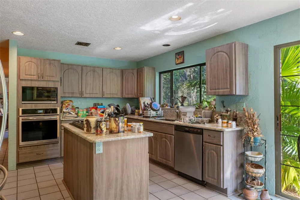 Address Not Shown Okahumpka, FL 34762