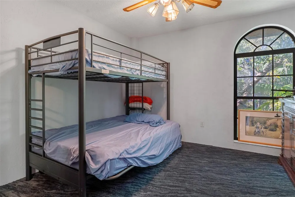 Address Not Shown Okahumpka, FL 34762