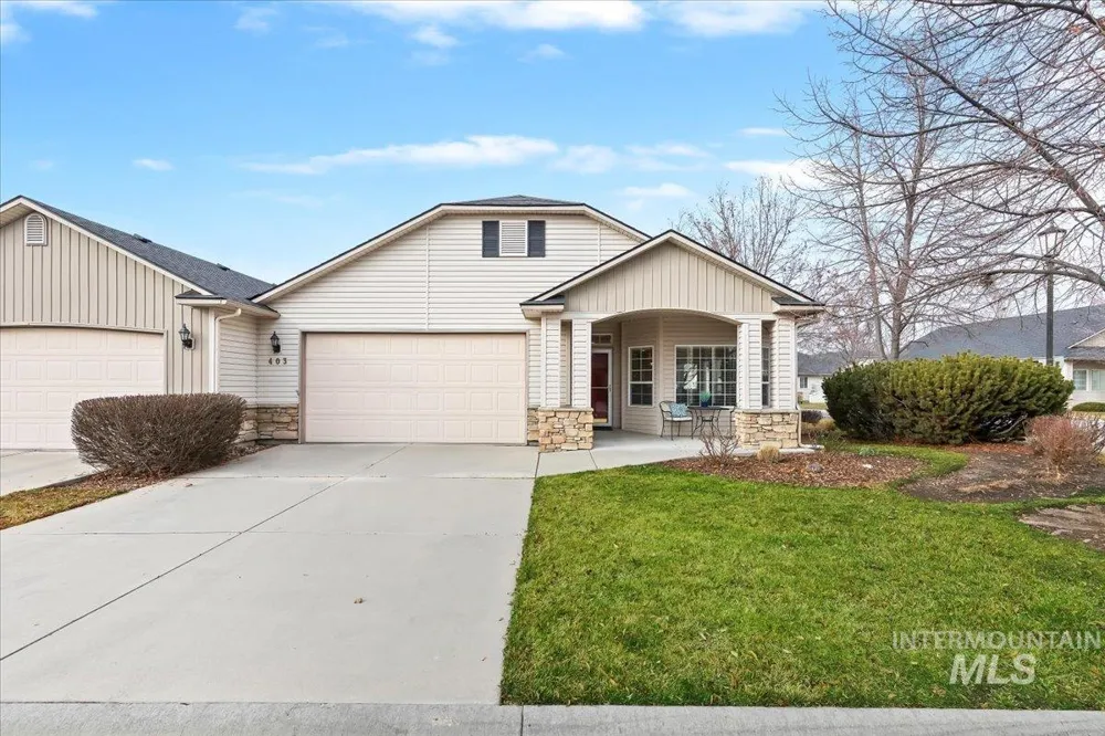 403 S Golden Eagle Lane