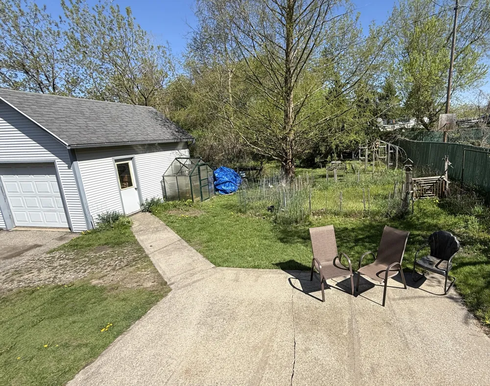 421 E Main Street Fennville City, MI 49408