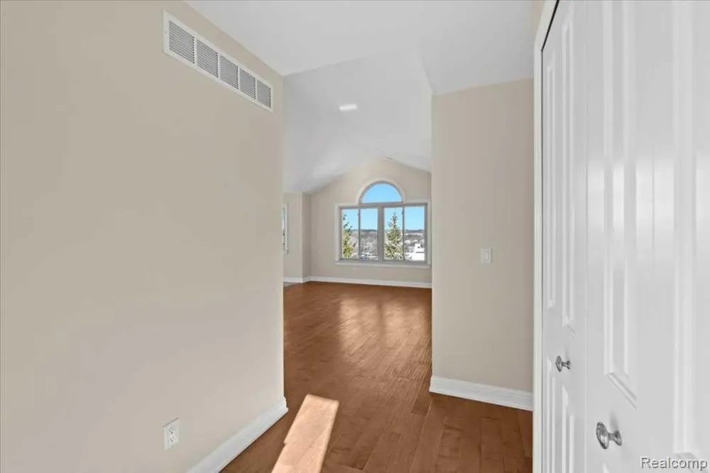 738 S Milford Road Milford Village, MI 48381