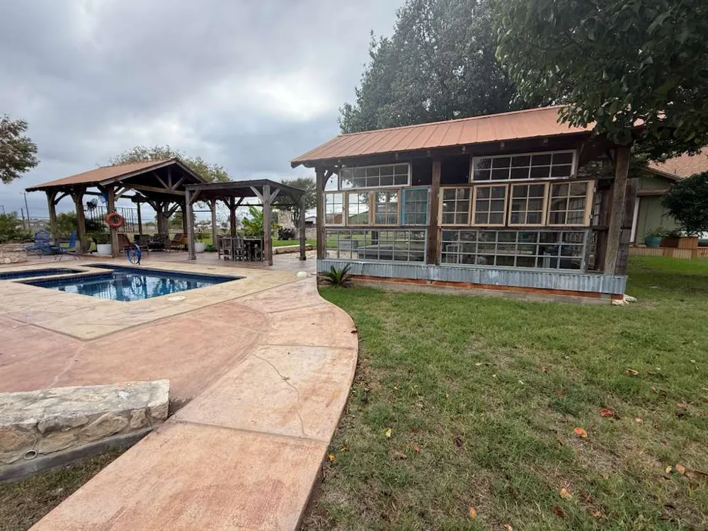 2425 Quail Foot Street San Antonio, TX 78253