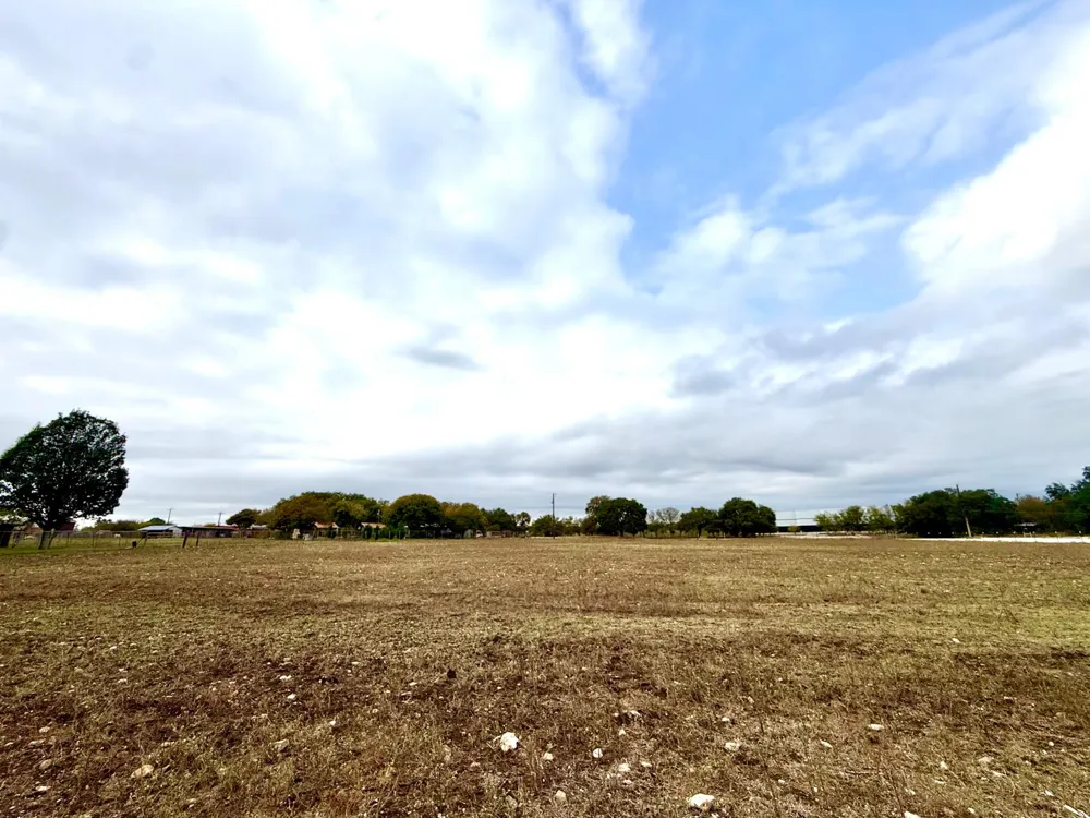 2425 Quail Foot Street San Antonio, TX 78253