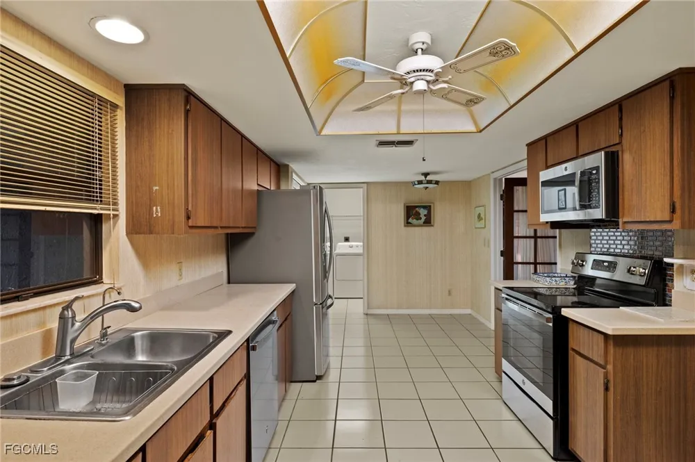 Arvine Circle Fort Myers, FL 33919
