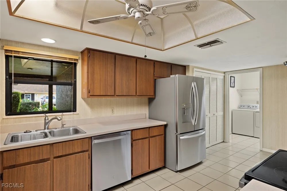 Arvine Circle Fort Myers, FL 33919