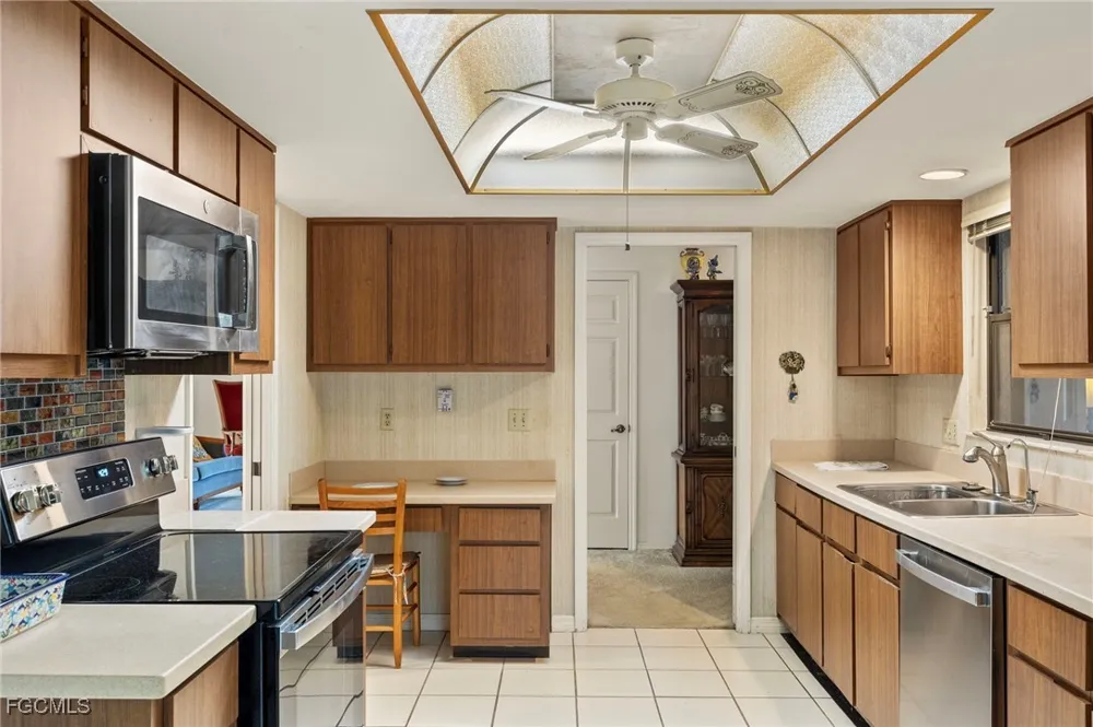 Arvine Circle Fort Myers, FL 33919
