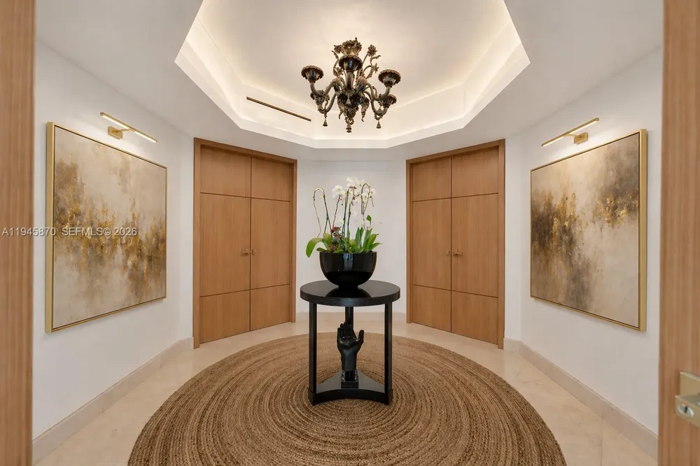 1643 Brickell Ave #3904 Miami, FL 33129
