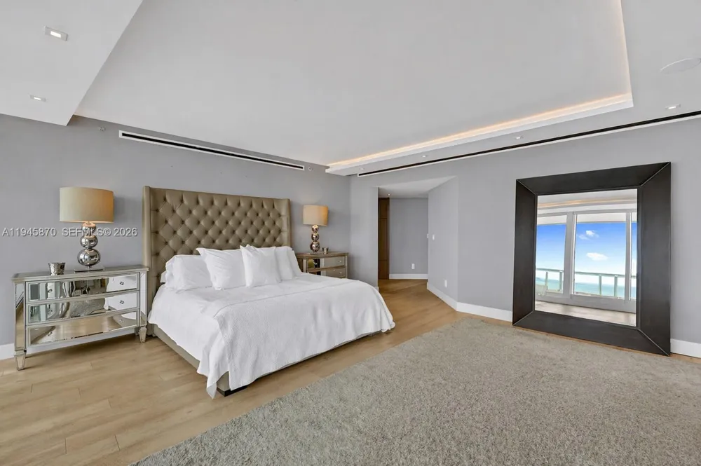1643 Brickell Ave #3904 Miami, FL 33129