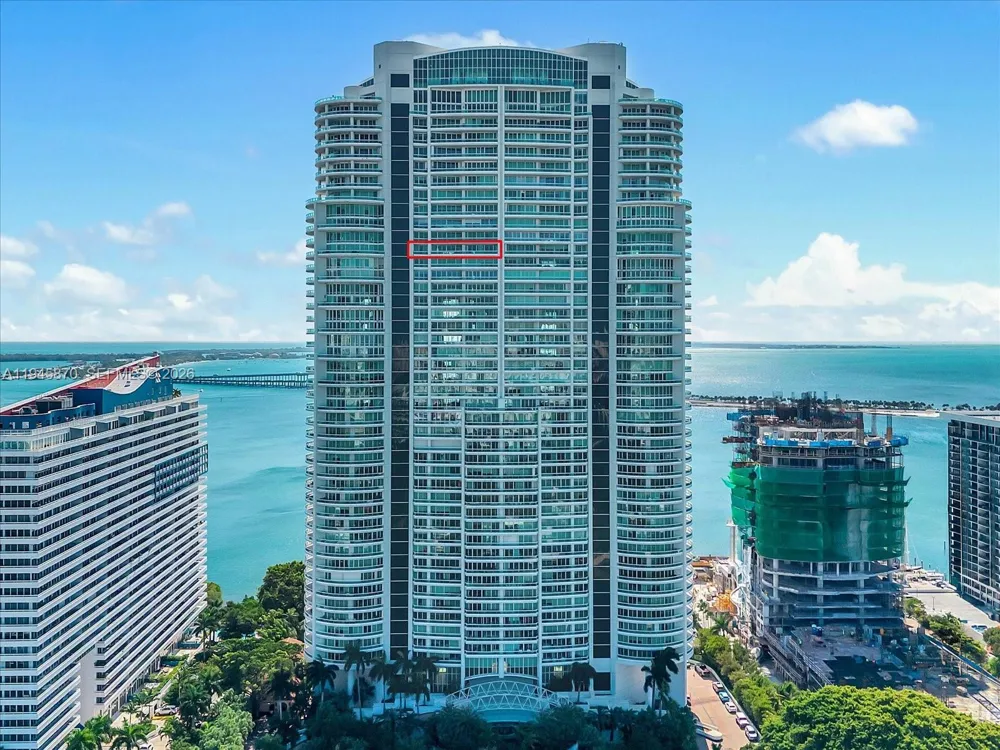 1643 Brickell Ave #3904 Miami, FL 33129
