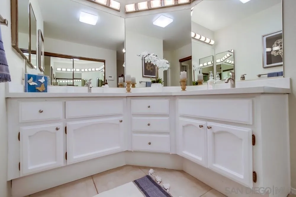 12242 Paseo Lucido #C San Diego, CA 92128