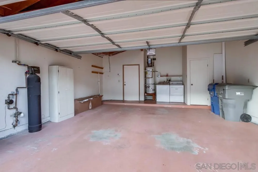 12242 Paseo Lucido #C San Diego, CA 92128