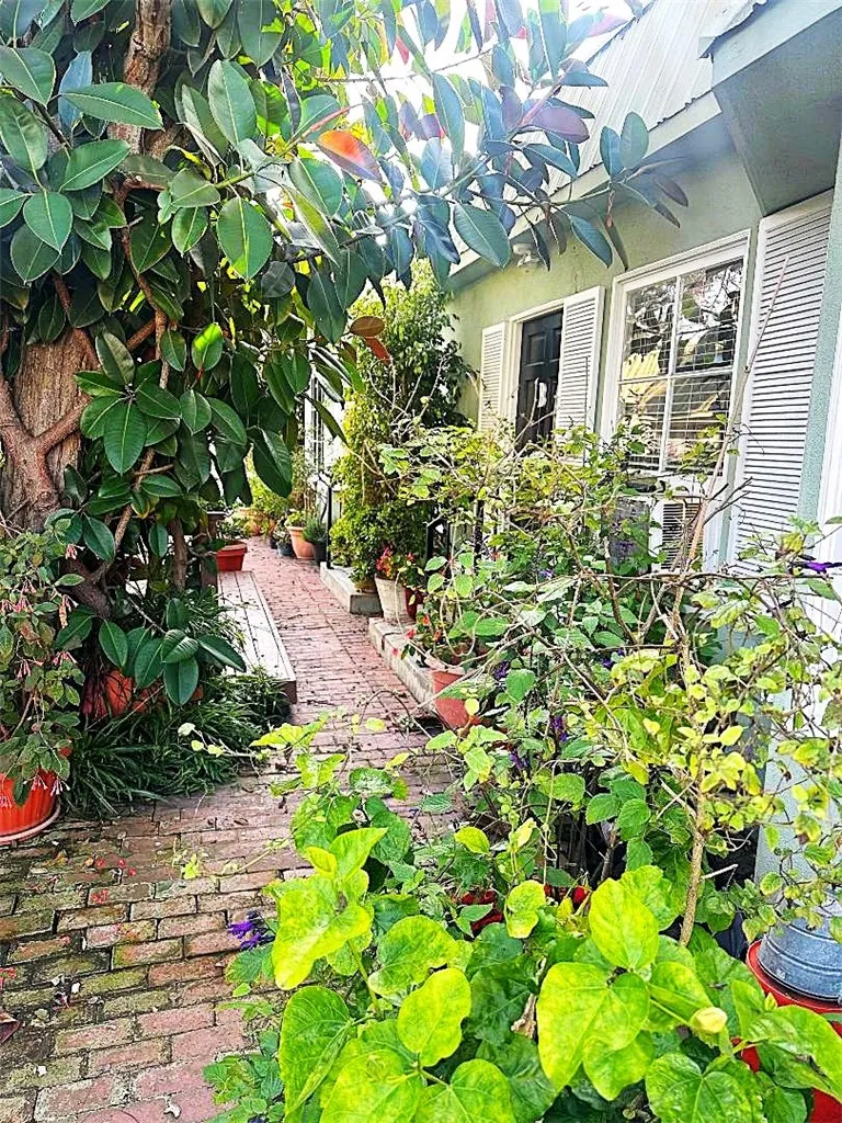 947 Manhattan Beach Manhattan Beach, CA 90266