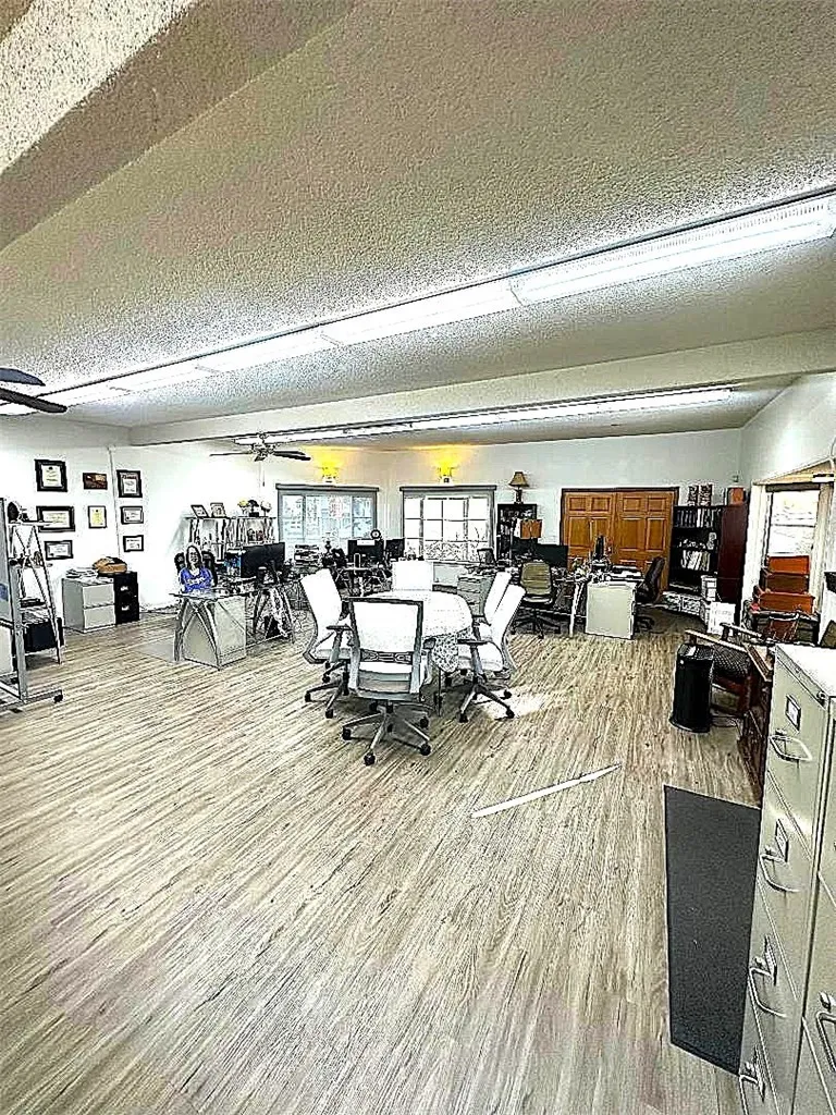 947 Manhattan Beach Manhattan Beach, CA 90266
