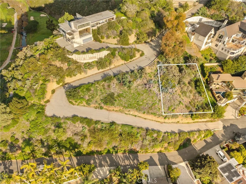 31204 Ceanothus Laguna Beach, CA 92651