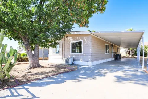315 North Palomar Avenue