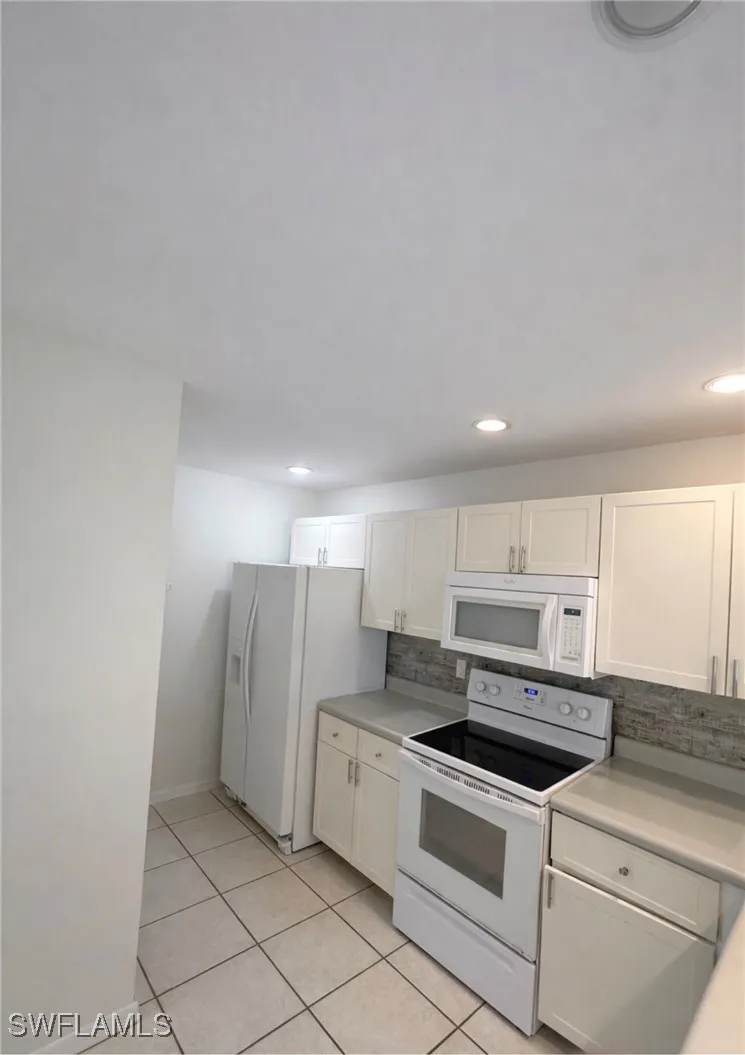 Commonwealth Circle #O203 Naples, FL 34116