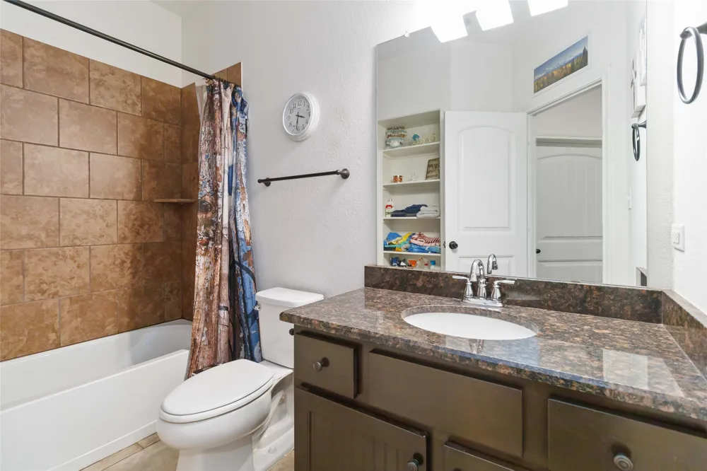 1193 Persimmon Pass Fischer, TX 78623