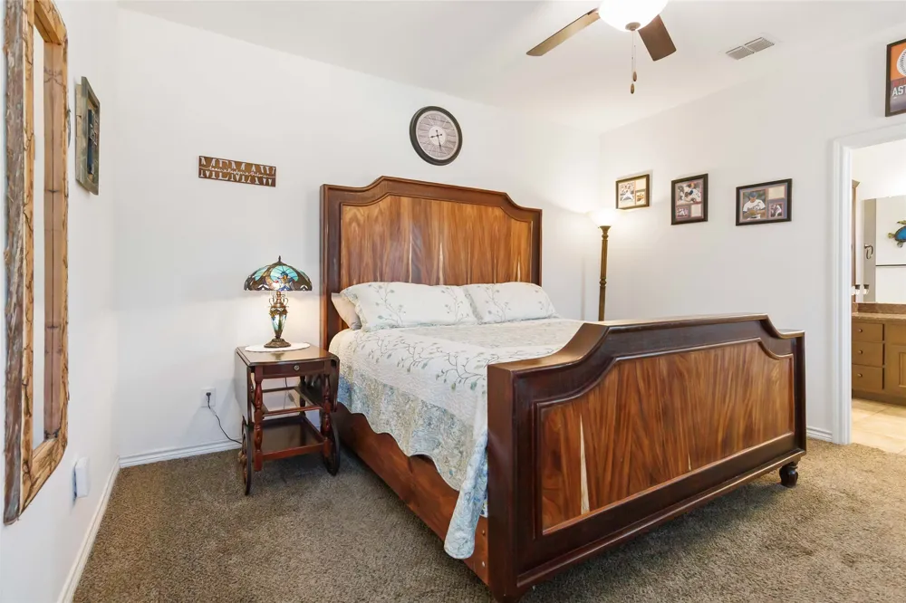 1193 Persimmon Pass Fischer, TX 78623