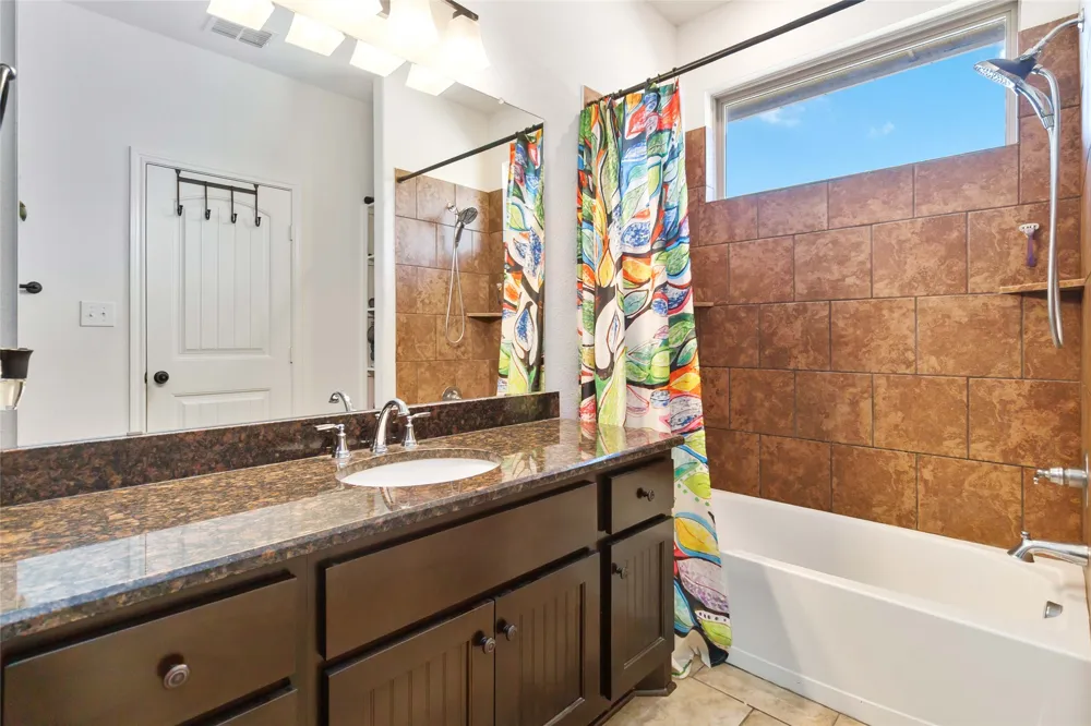 1193 Persimmon Pass Fischer, TX 78623