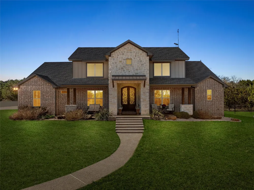 18503 Wortham Bend Road China Spring, TX 76633