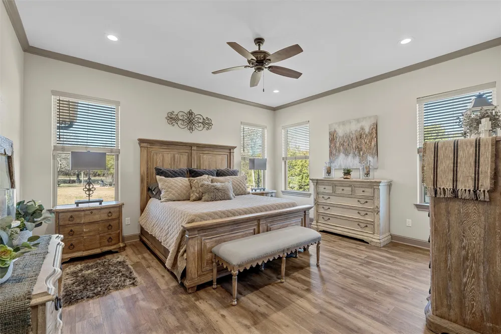 18503 Wortham Bend Road China Spring, TX 76633