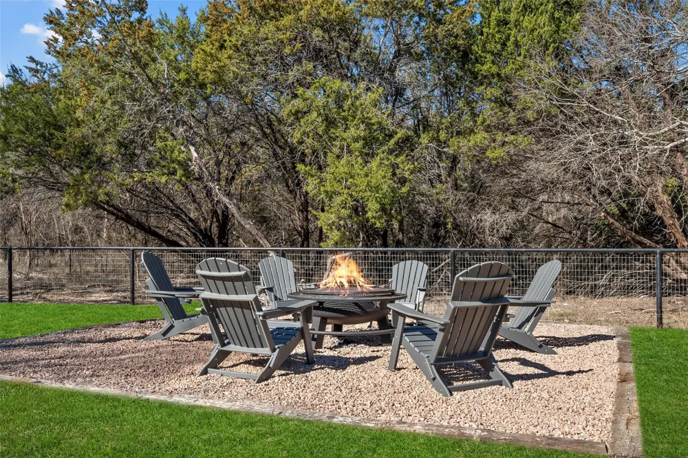 18503 Wortham Bend Road China Spring, TX 76633