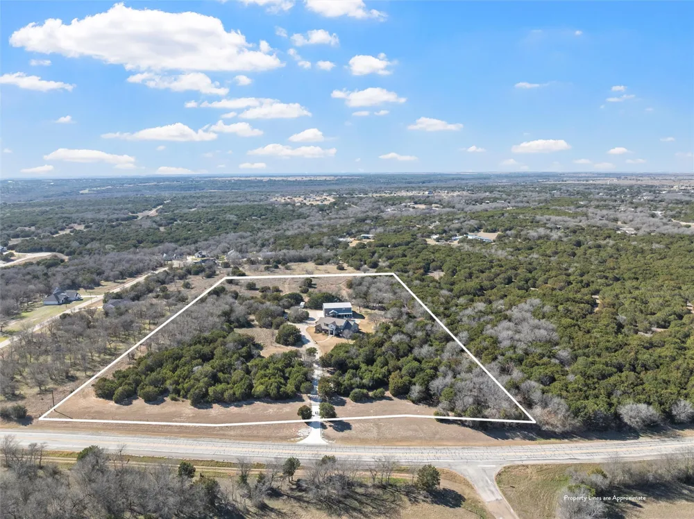 18503 Wortham Bend Road China Spring, TX 76633
