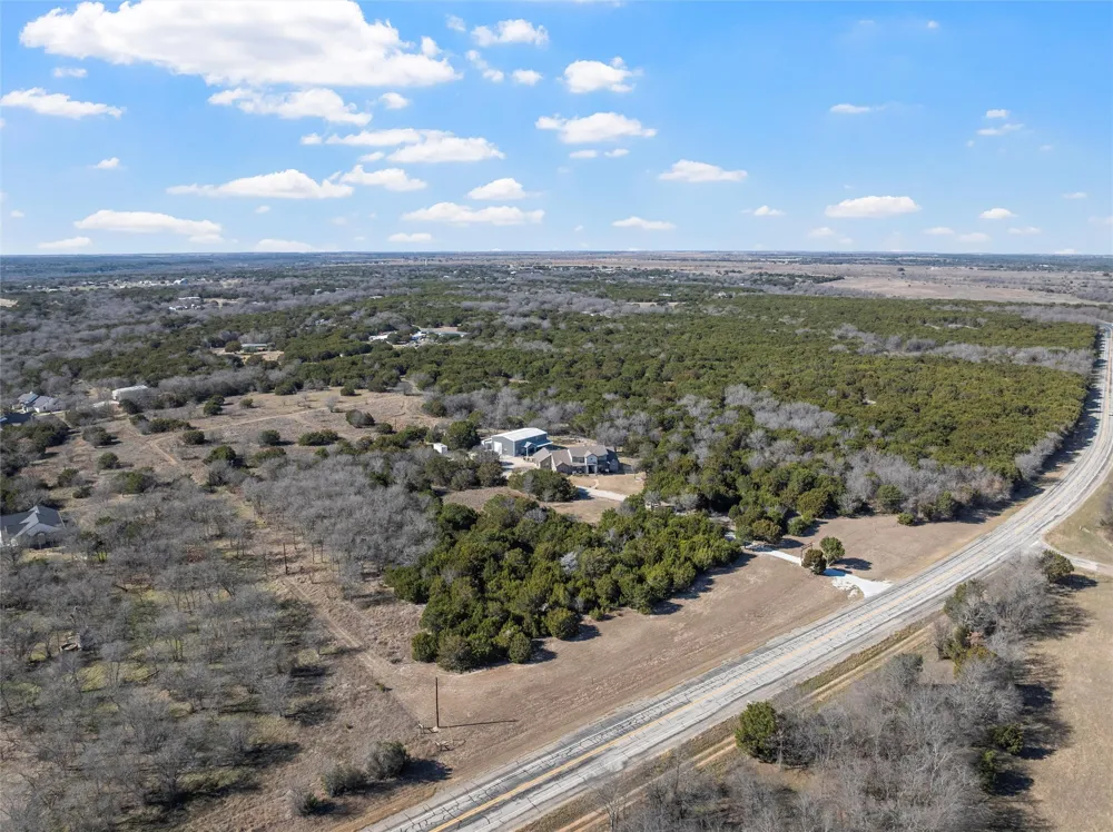18503 Wortham Bend Road China Spring, TX 76633