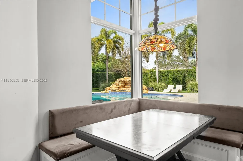 12401 Stonebrook Cir Davie, FL 33330