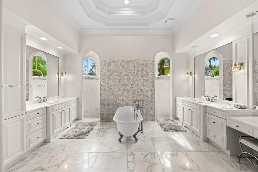 12401 Stonebrook Cir Davie, FL 33330
