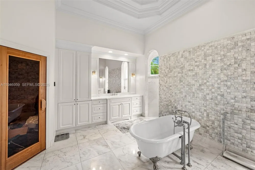 12401 Stonebrook Cir Davie, FL 33330