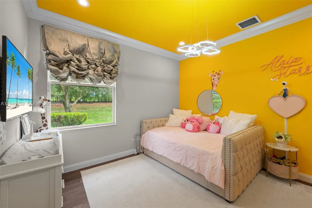 12401 Stonebrook Cir Davie, FL 33330