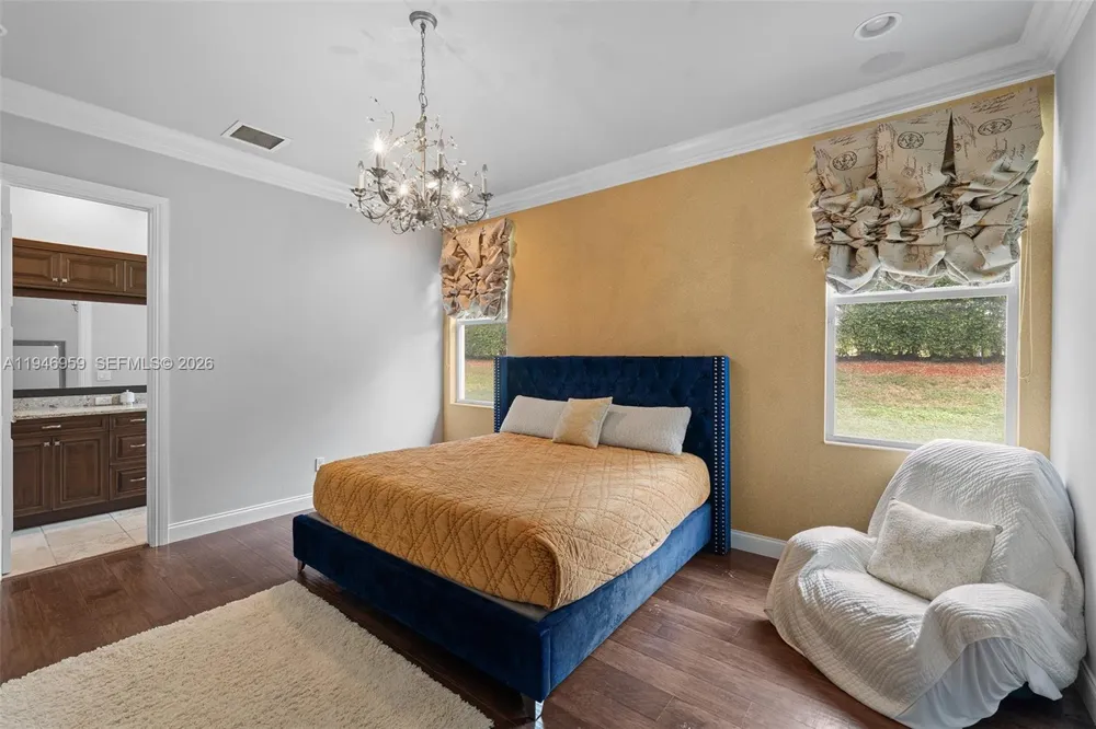 12401 Stonebrook Cir Davie, FL 33330